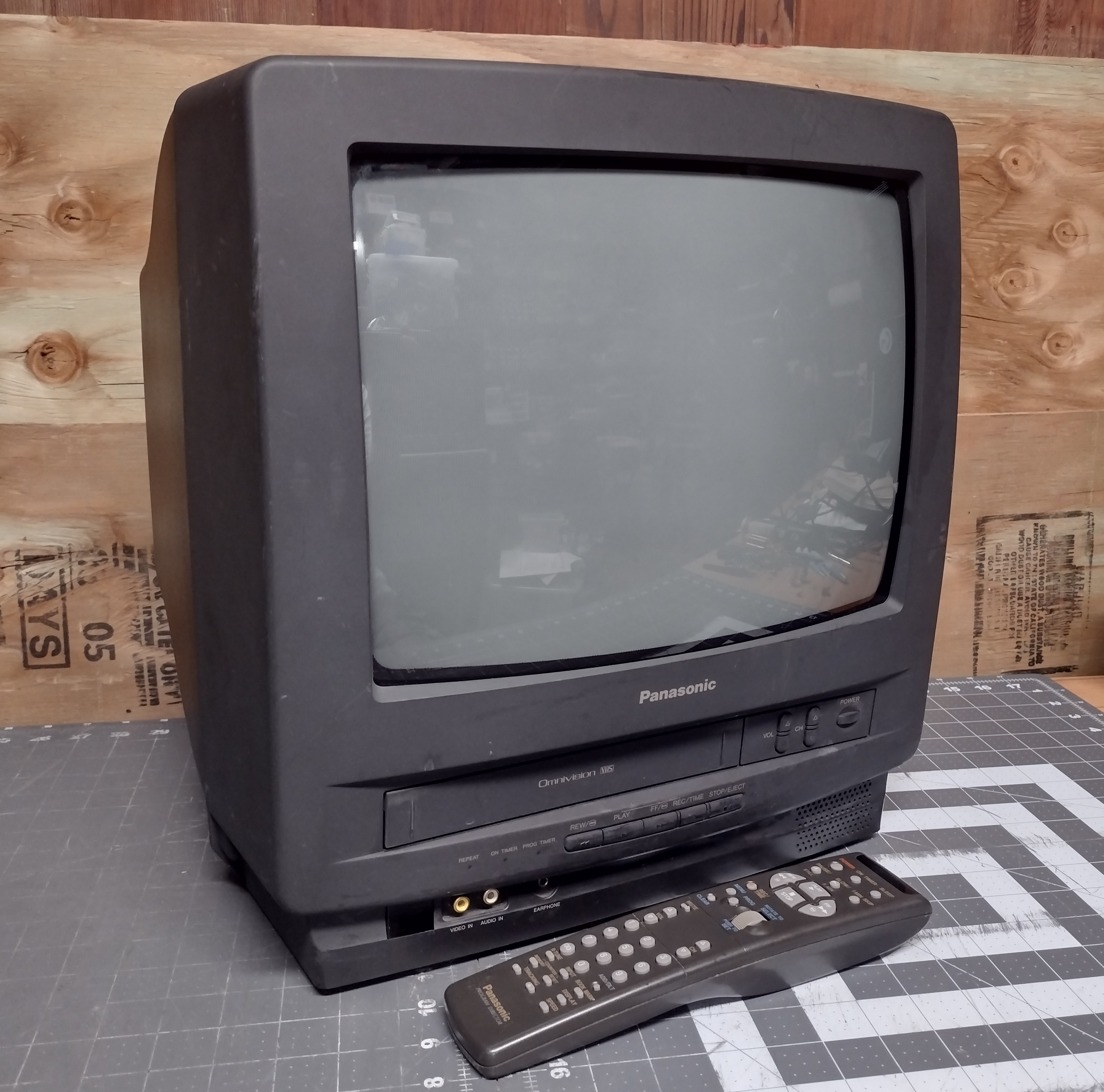 Panasonic PVM1324 CRT Database